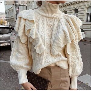 ZARA Cozy Cable Knit Wool Blend Ivory Crewneck Sweater MEDIUM